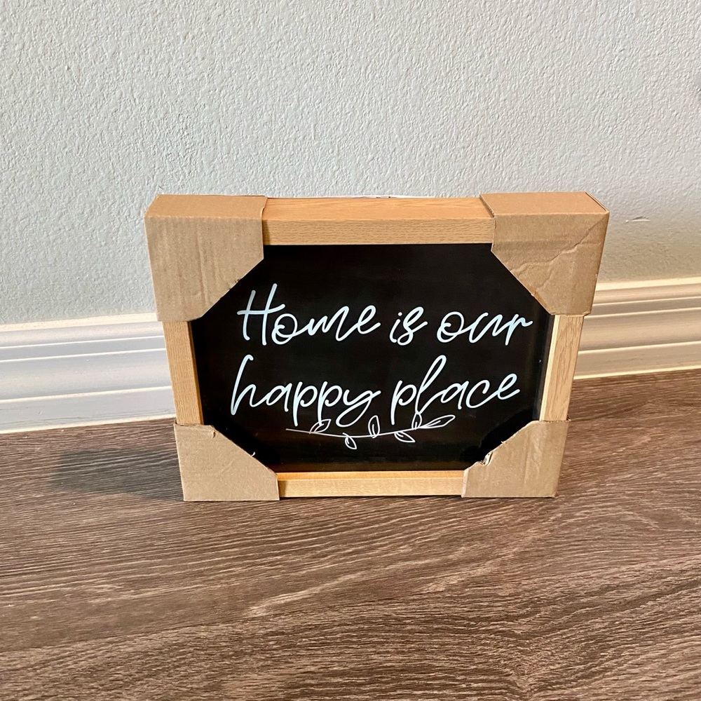 🌿HP🌿 Home is Our Happy Place Wood & Glass Sign NWT